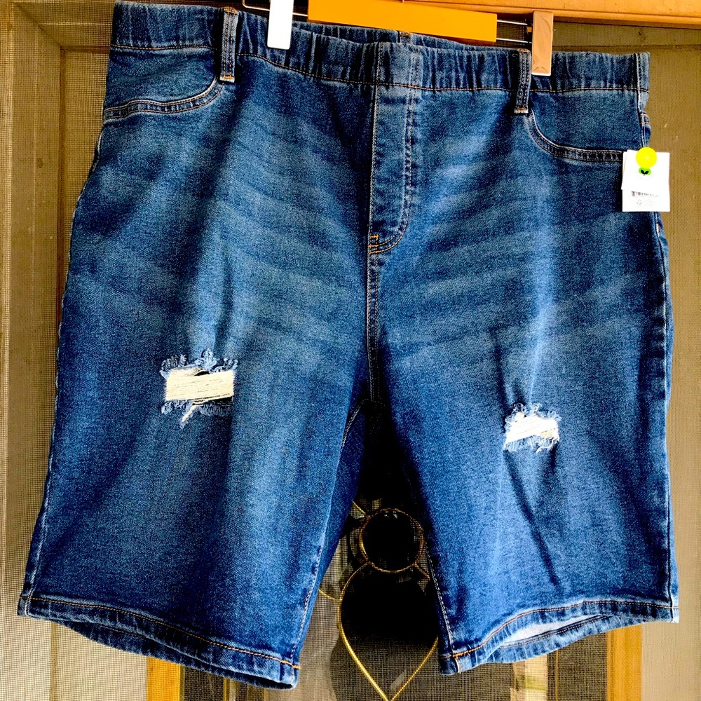 George Bermuda Shorts womens 2x NWT